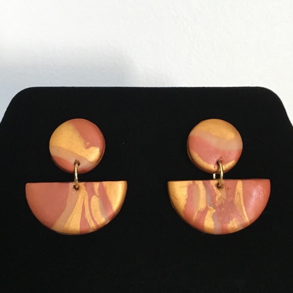 Jewelry - Handmade clay marbled stud earrings